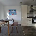 2Br Apt, Etihad Stadium, City Access, Sleeps 6