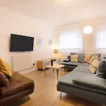 3Br, Smart Tv, Self Check-In, Coffee Machine