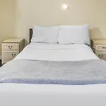 Hotel 346