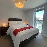 New 2Br Suite In Mcr Citycenter
