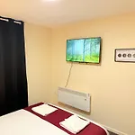 Coop View And Etihad Stadium Apartment