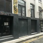 Piccadilly Suites