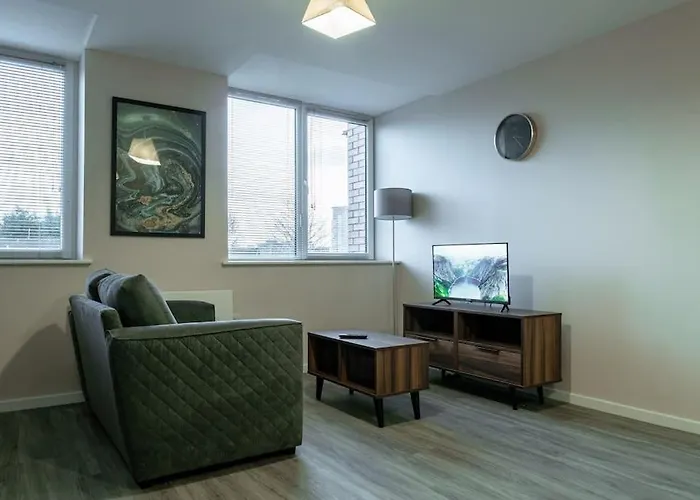 Manchester 1Bed Apartment, Free Parking For Two, Long Term Discounts