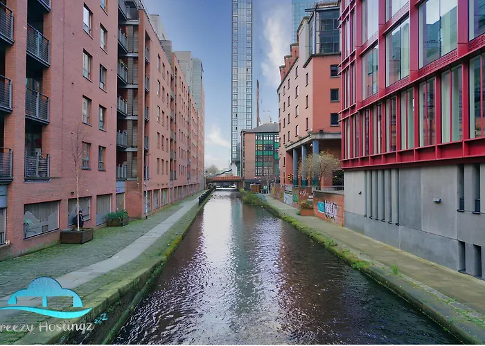 Spacious City Centre Apartment