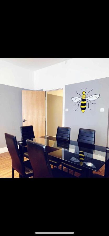 Spacious Shude Hill With Balcony Manchester