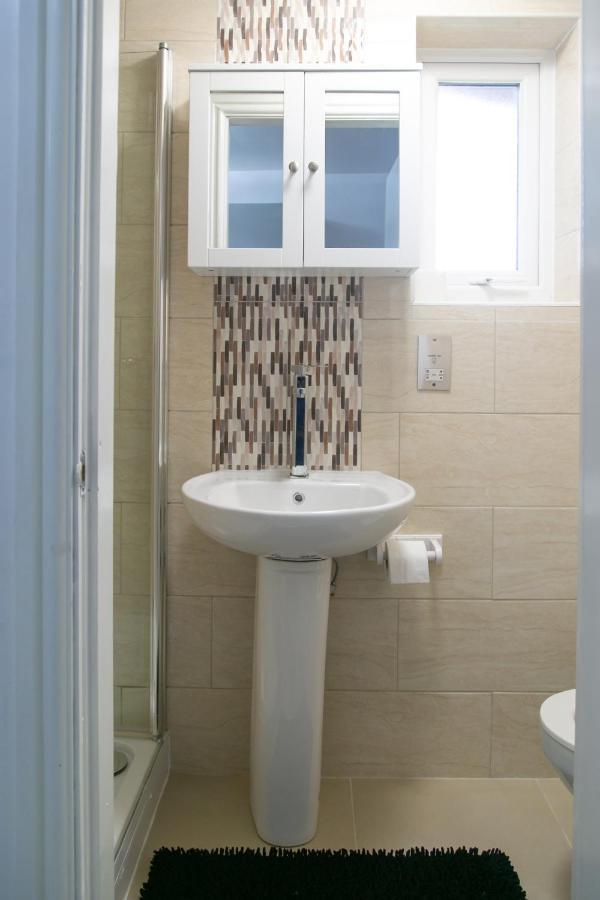 Apartment Cheetham Hills *
