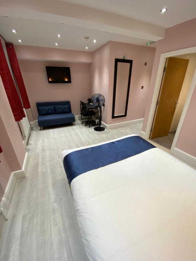 Ville Hotel