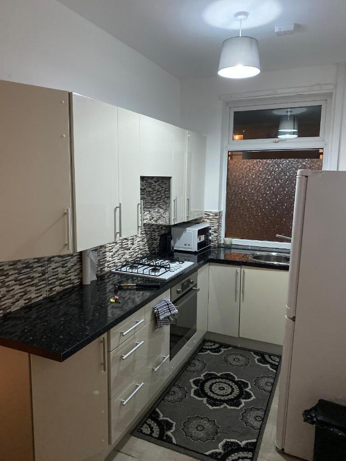 Lovely 2 Bedroom With Free Parking * Manchester