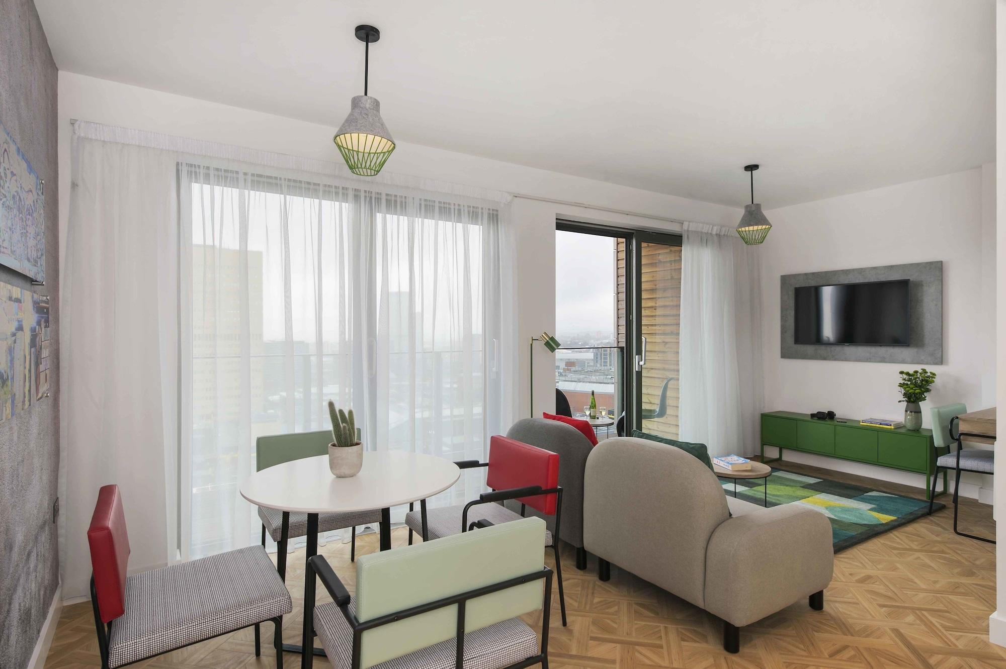 Aparthotel Church Street By Supercity 4*