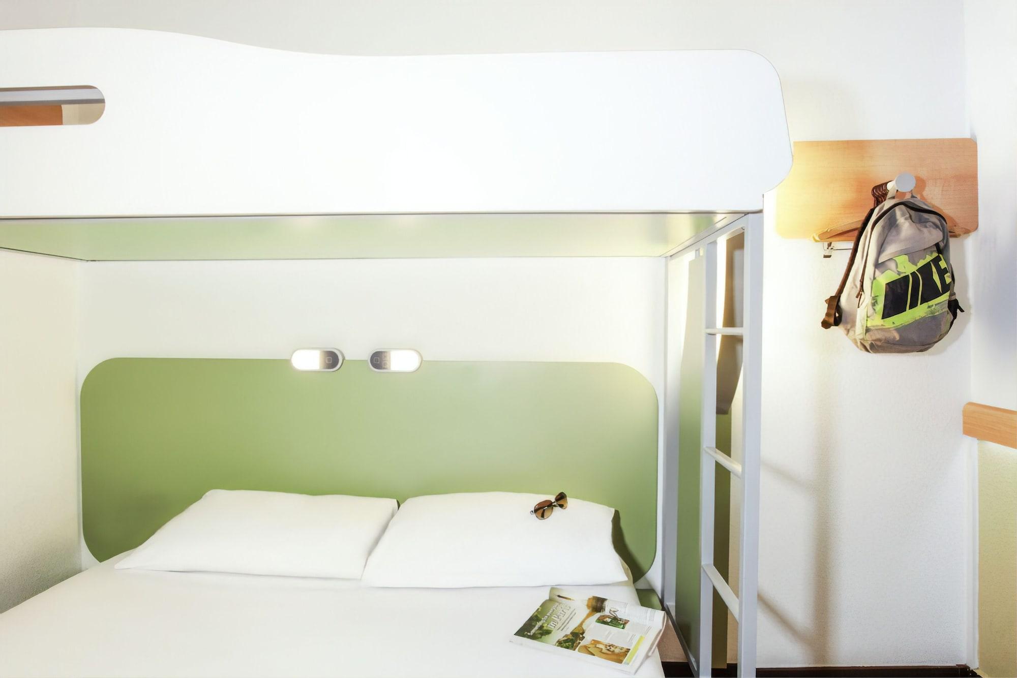 Ibis Budget Salford Quays Hotel 2*