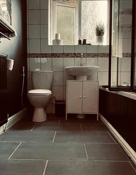 The Belgravia * Manchester