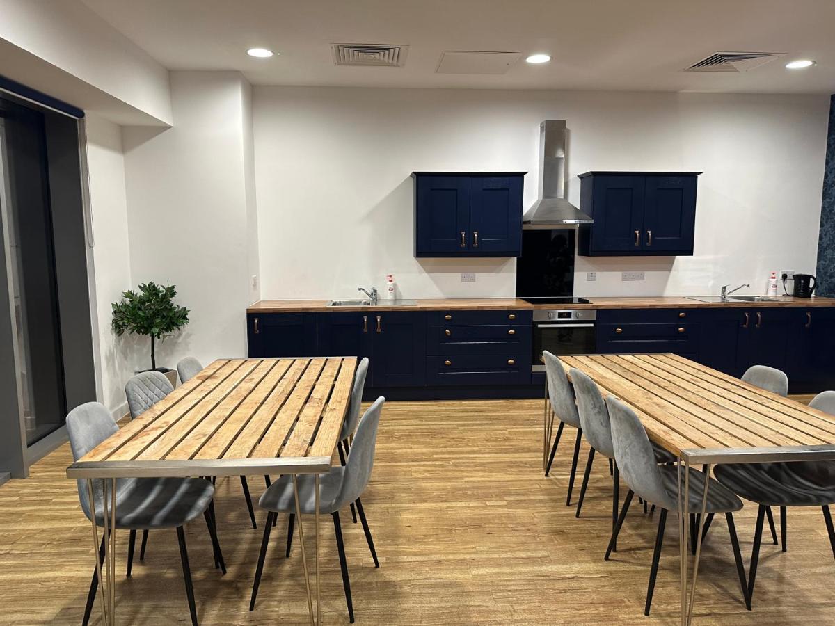 X1 Humble Abode * Manchester