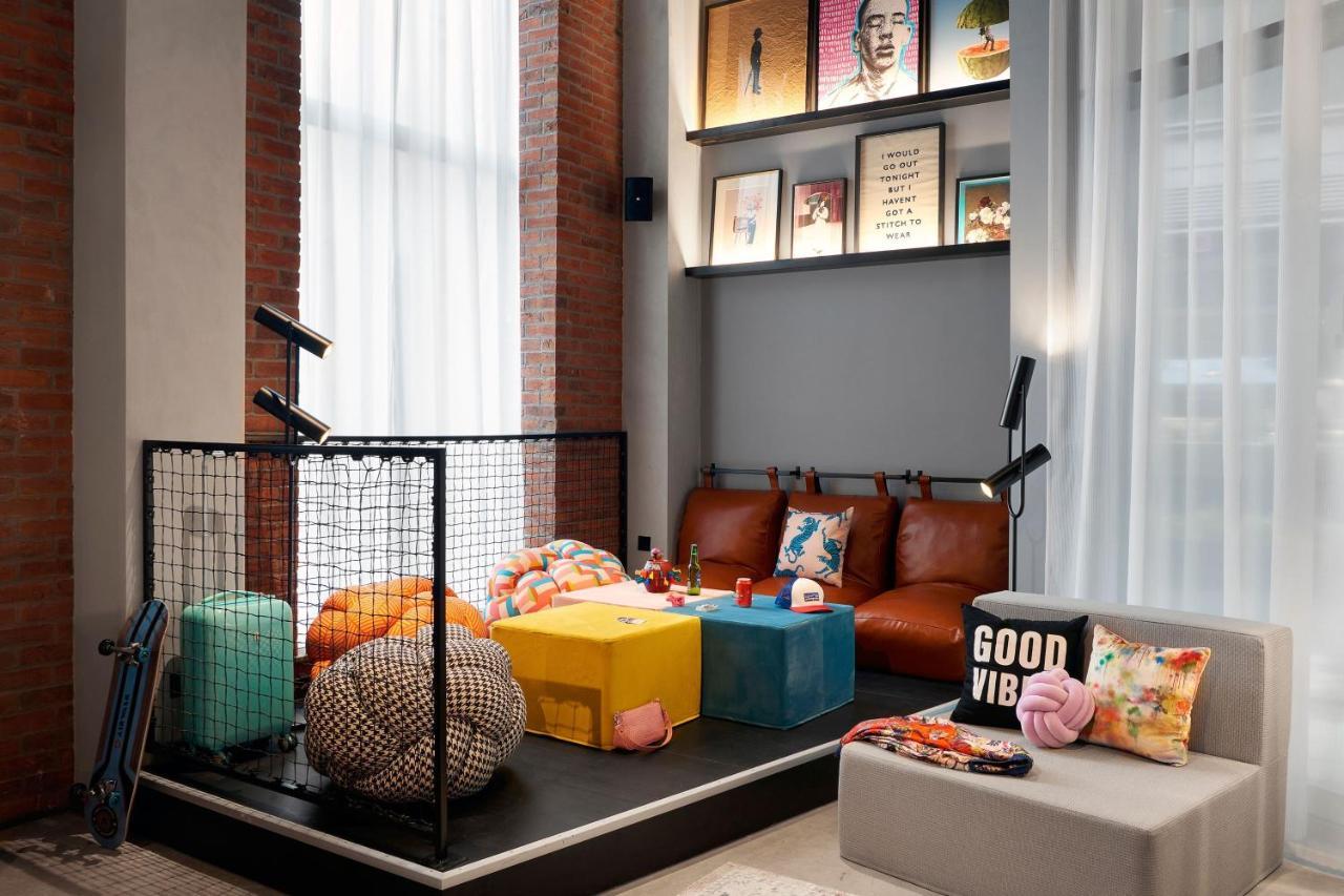 Moxy Manchester