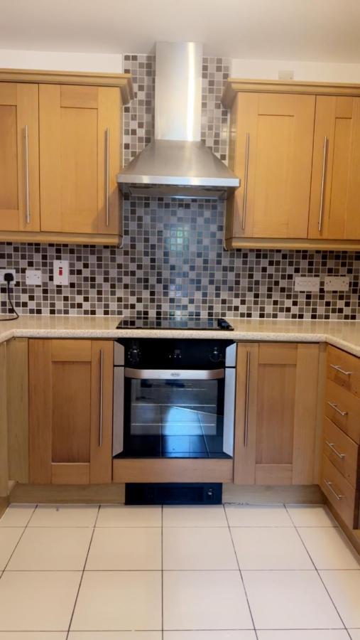 2 Bedroom With Free Parking Wi-fi, Very Close To Ao Arena & City Centre * Manchester
