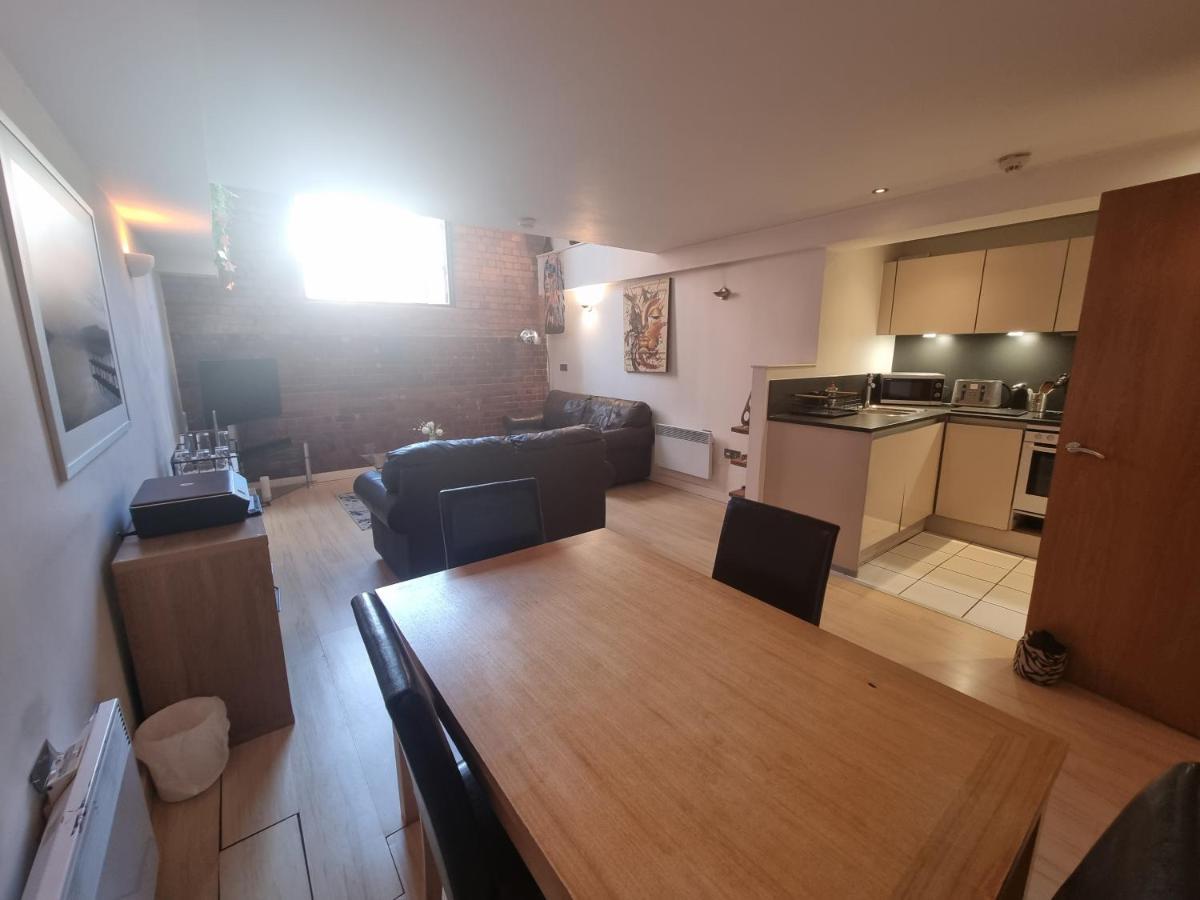 Apartment Exclusive 2 Bedroom 2 Floor Duplex In