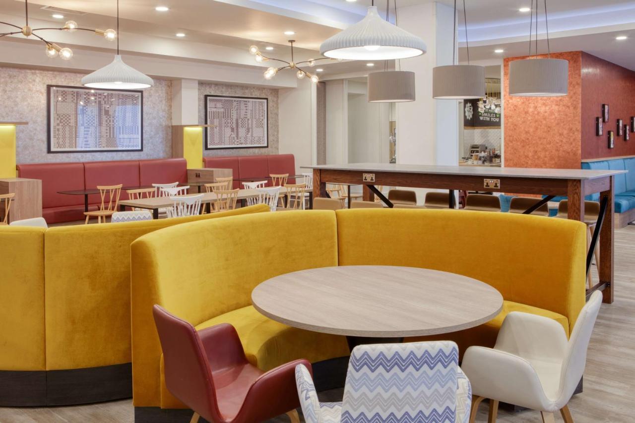 Hampton By Hilton Northern Quarter 4*