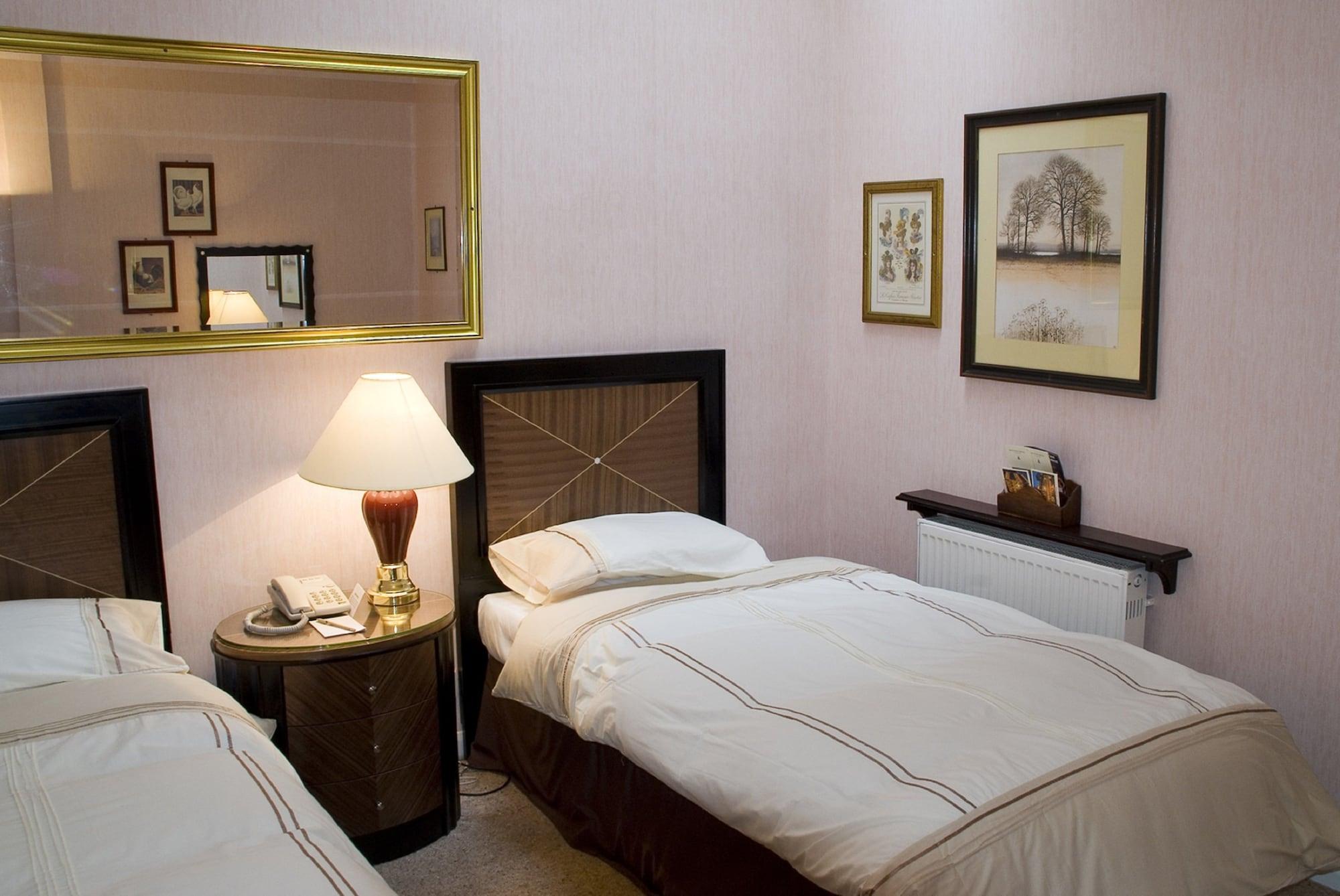 Hotel Britannia City Centre 3*