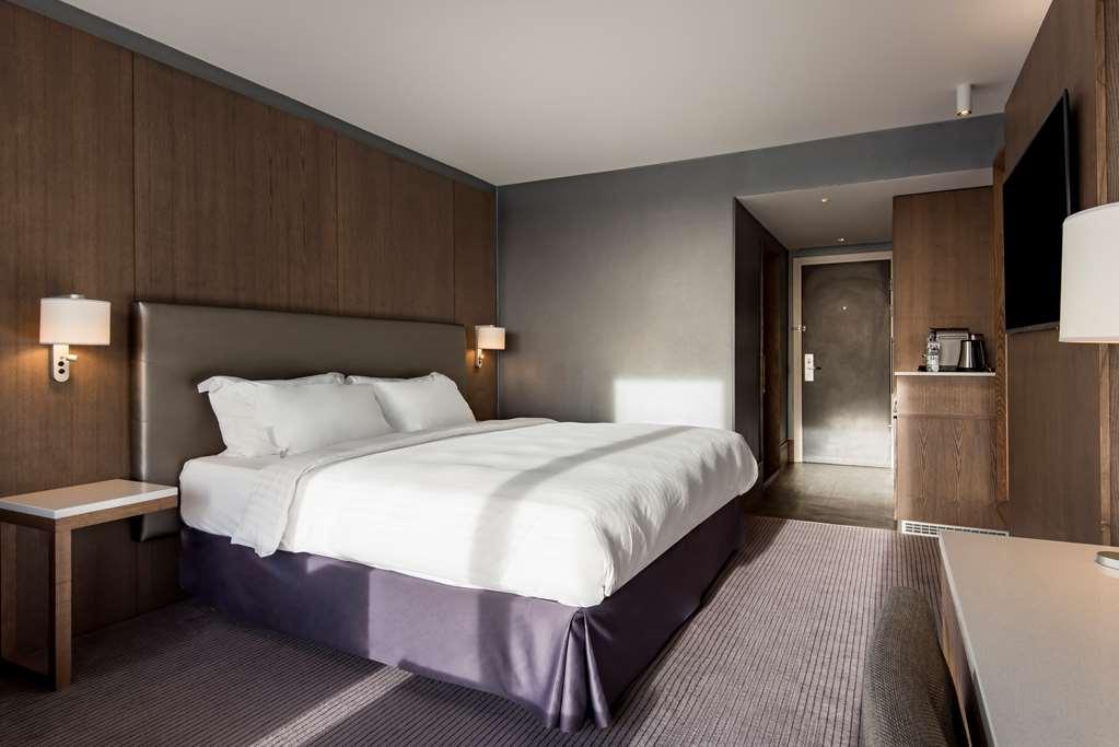 Hotel Radisson Blu Manchester. Airport 4*