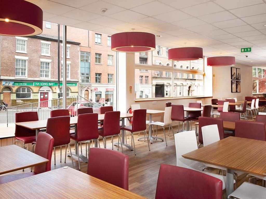 Hotel Travelodge Central 3*
