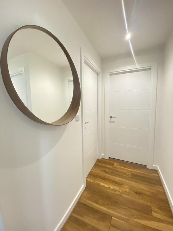 Center 2 Bed