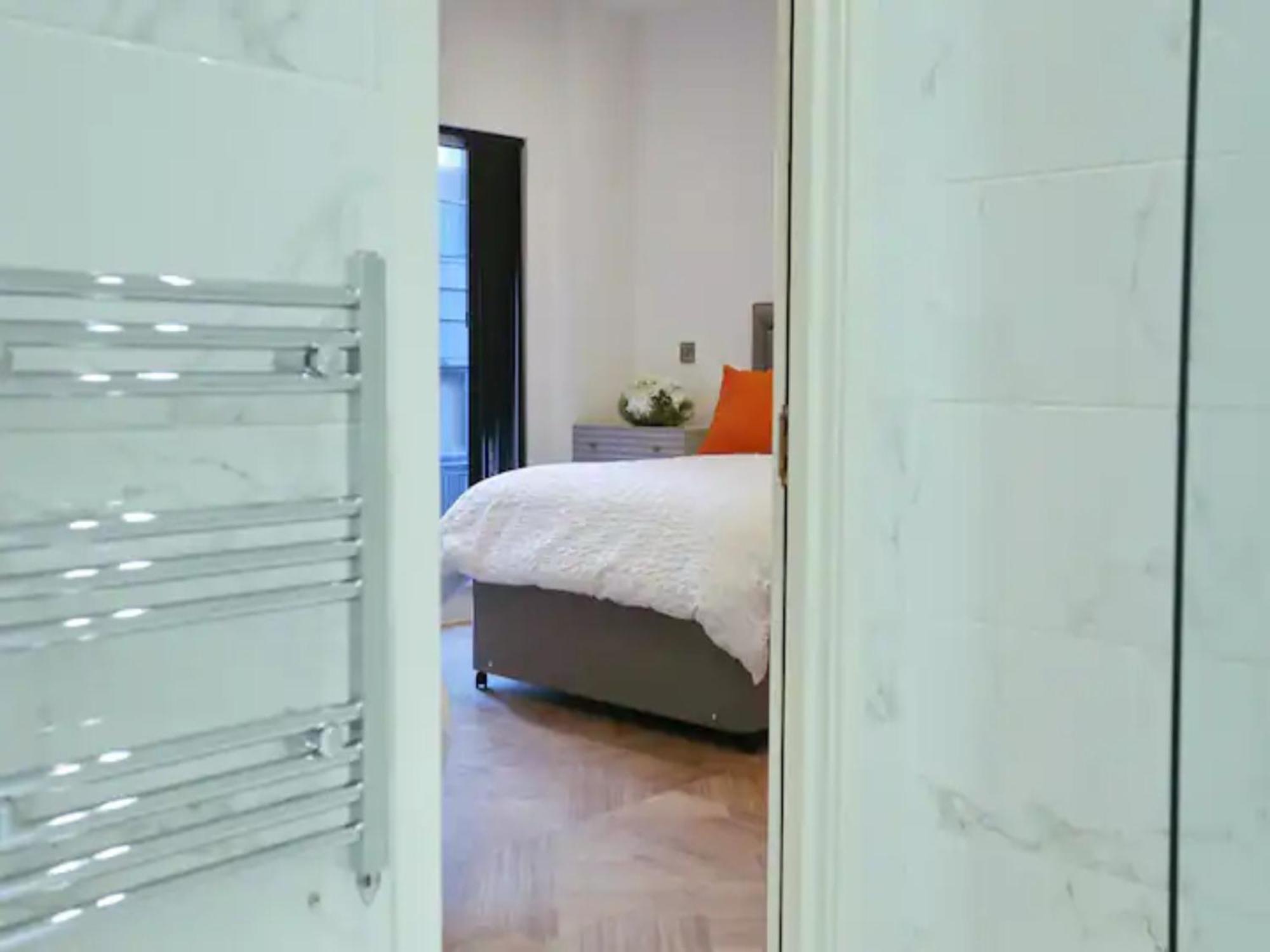 Pass The Keys Large Flat Walk To Centre In 5 Mins Appartement