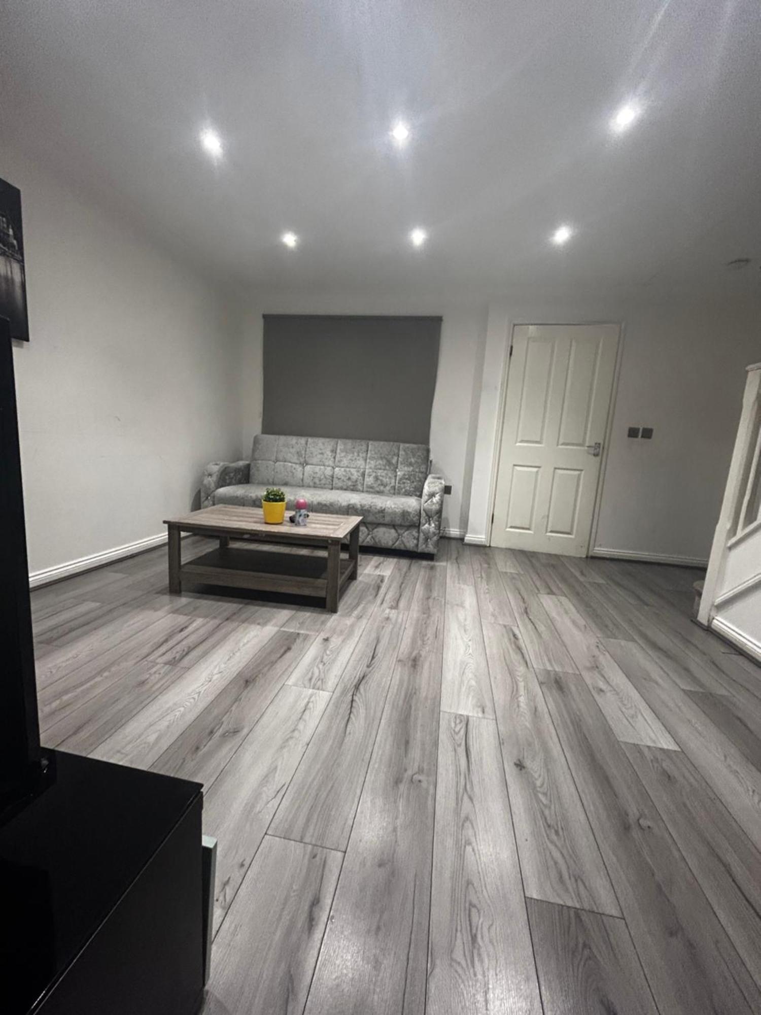 Executive 3 Bedroom House * Manchester