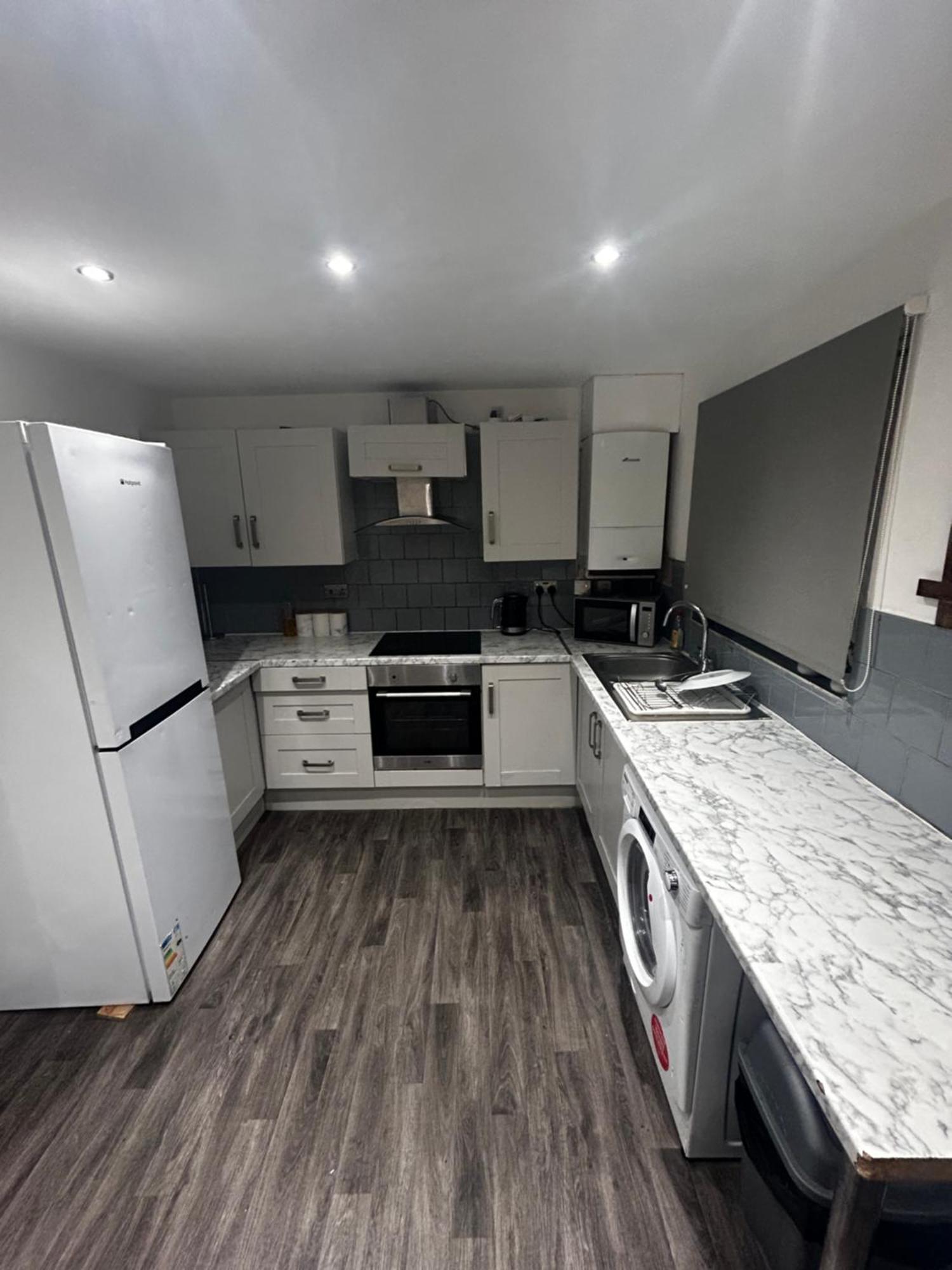 Apartment Executive 3 Bedroom House Manchester