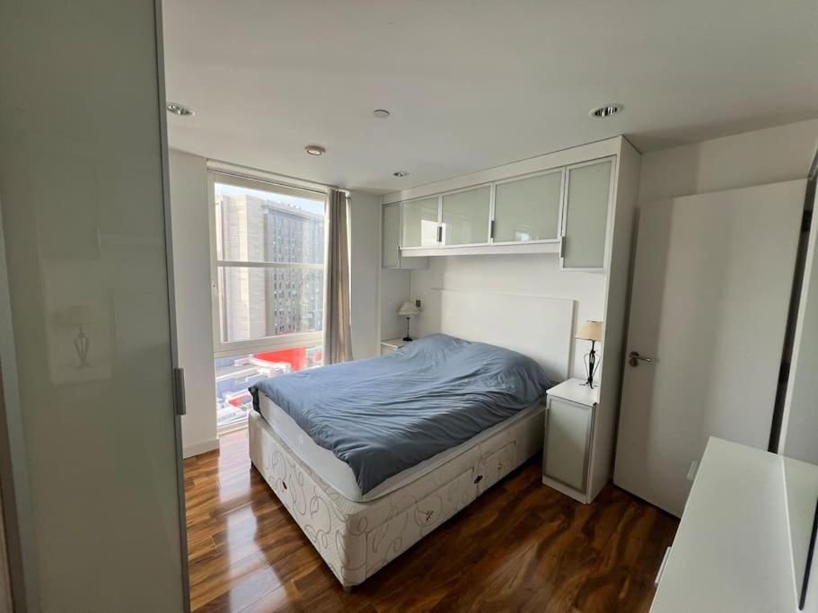 Appartement Spacious 2 Bedroom Flat Stunning Waterside View *