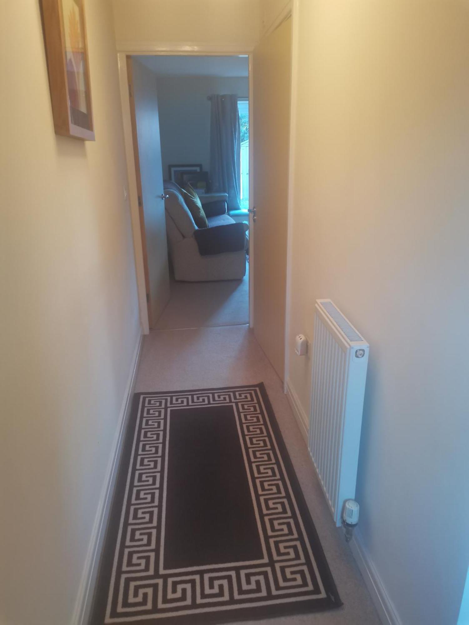 Beautiful 1-bed House In Holiday home *