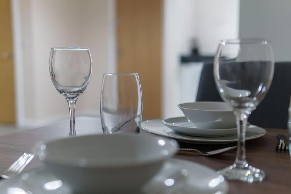 Appartement 1bed Apartment, Free Parking For Two, Long Term Discounts