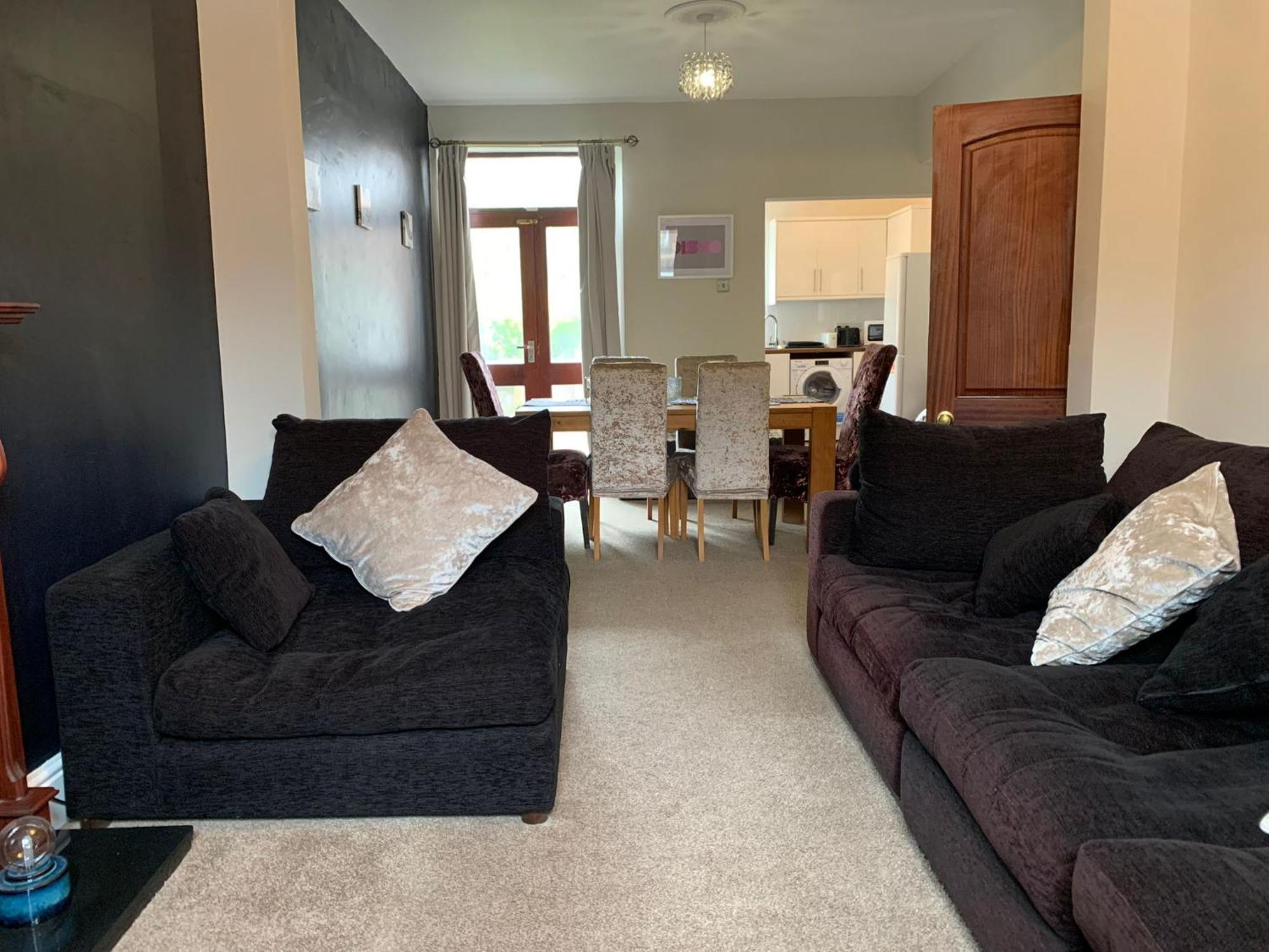 Beautifully Styled 2br With Garden Manchester