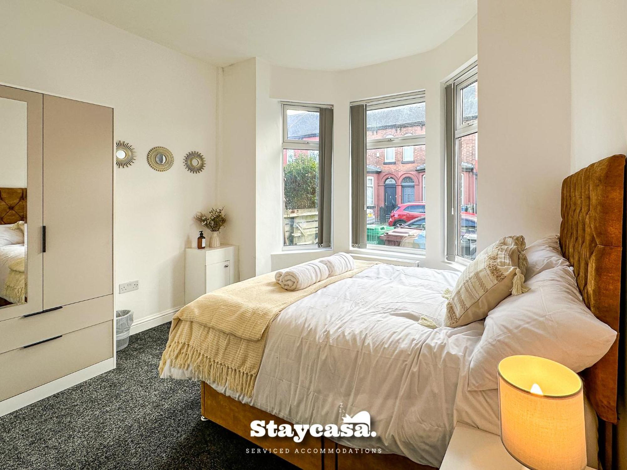 Ashfield Co-Living - Private Room Self-Cater Holiday home *