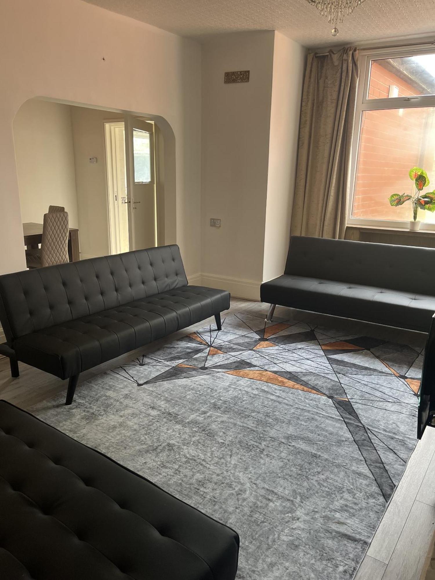 Holiday home Droylsden House *