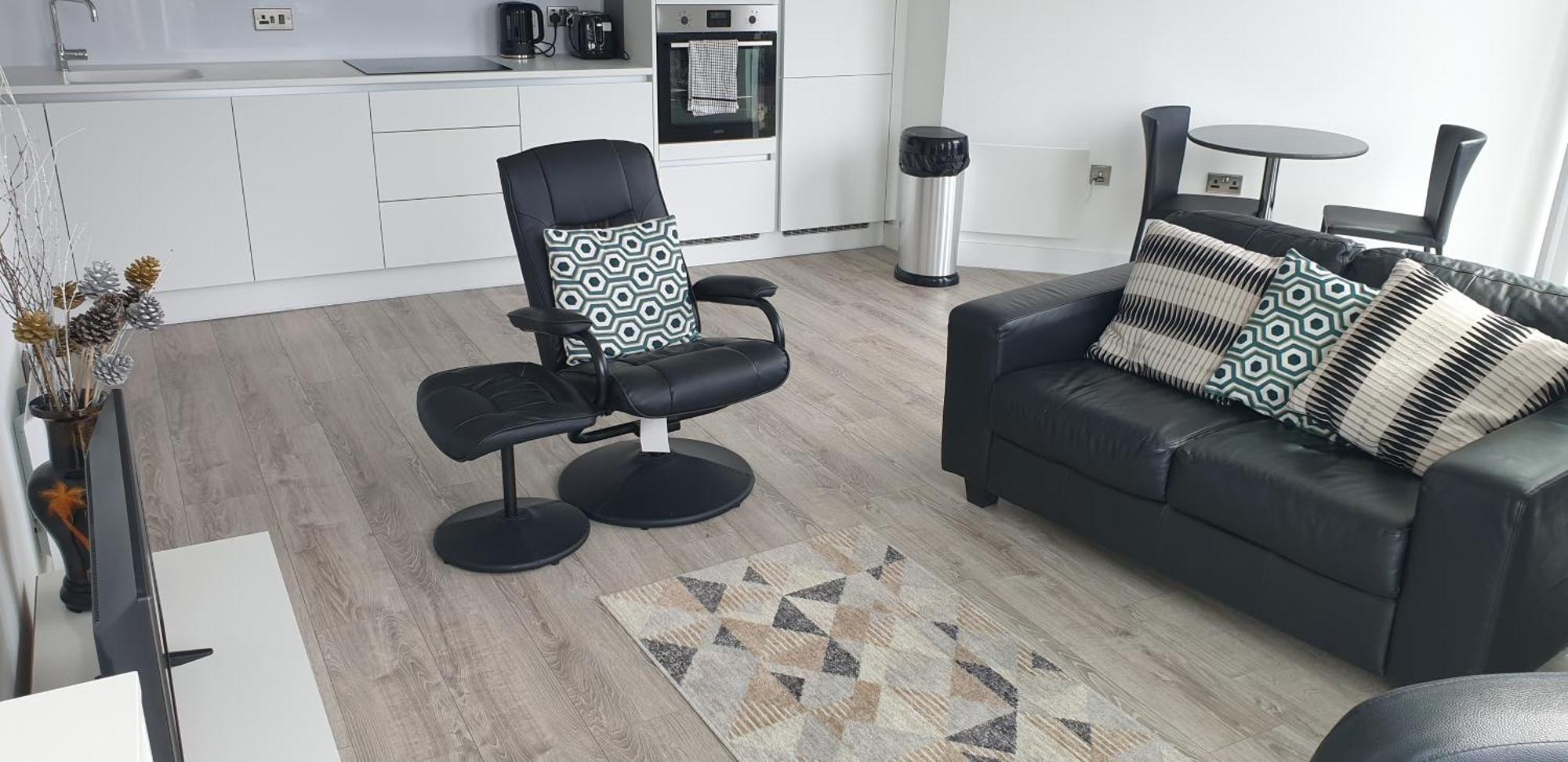 Stunning Large Luxury With Beautiful Views- Deansgate-city Centre *