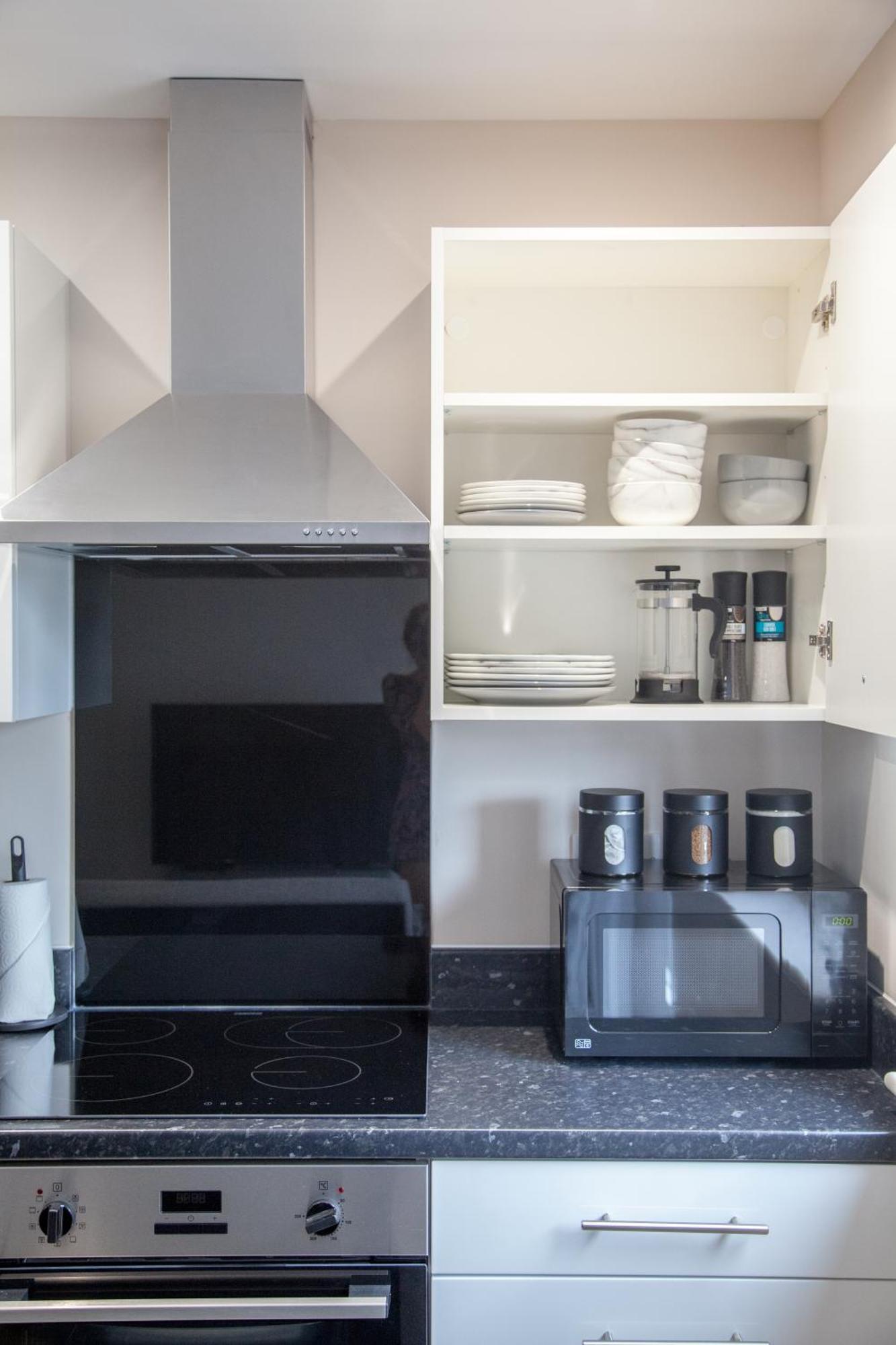 Modern 2bd In Apartment *