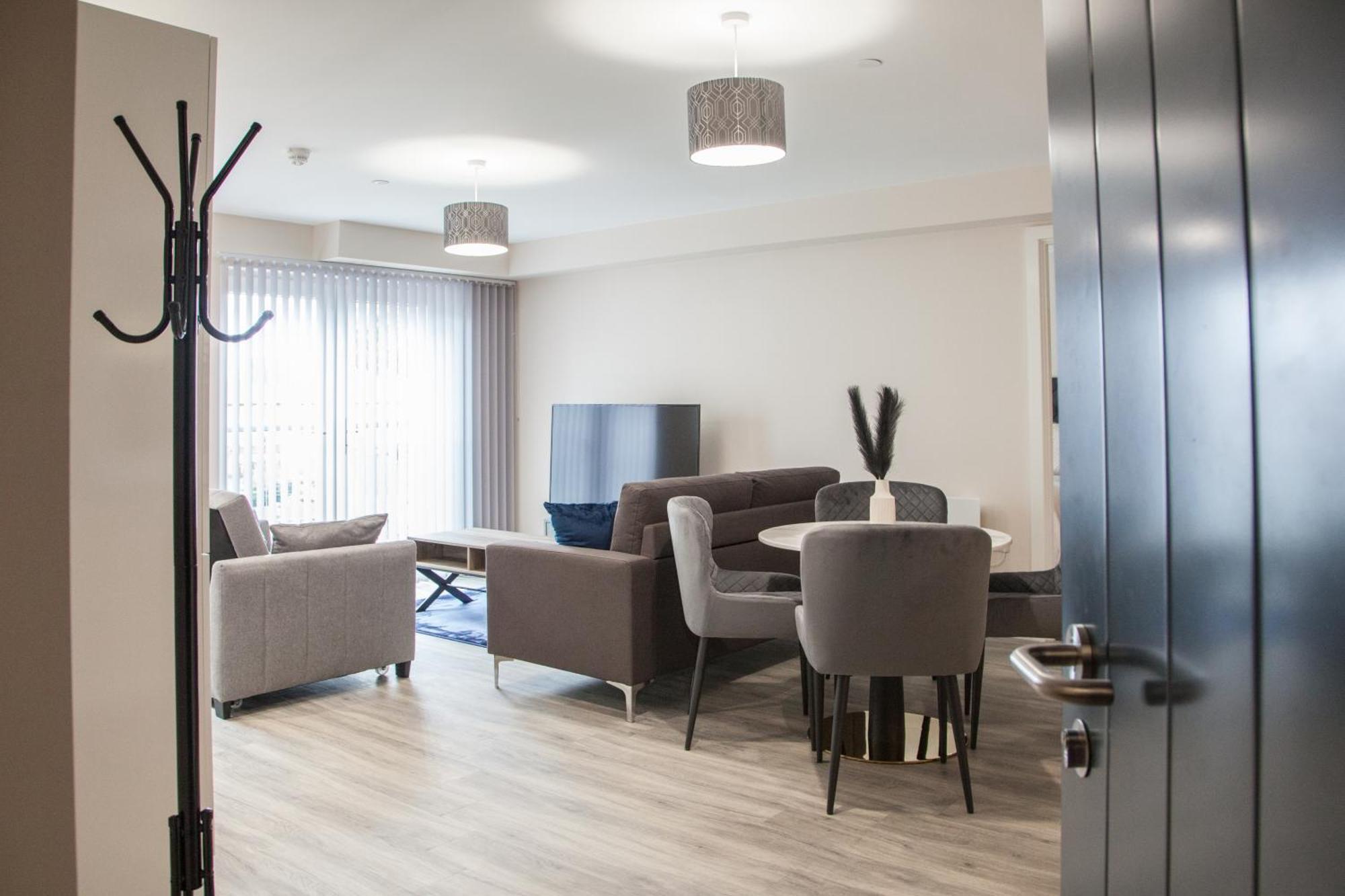 Modern 2bd In Apartment Manchester