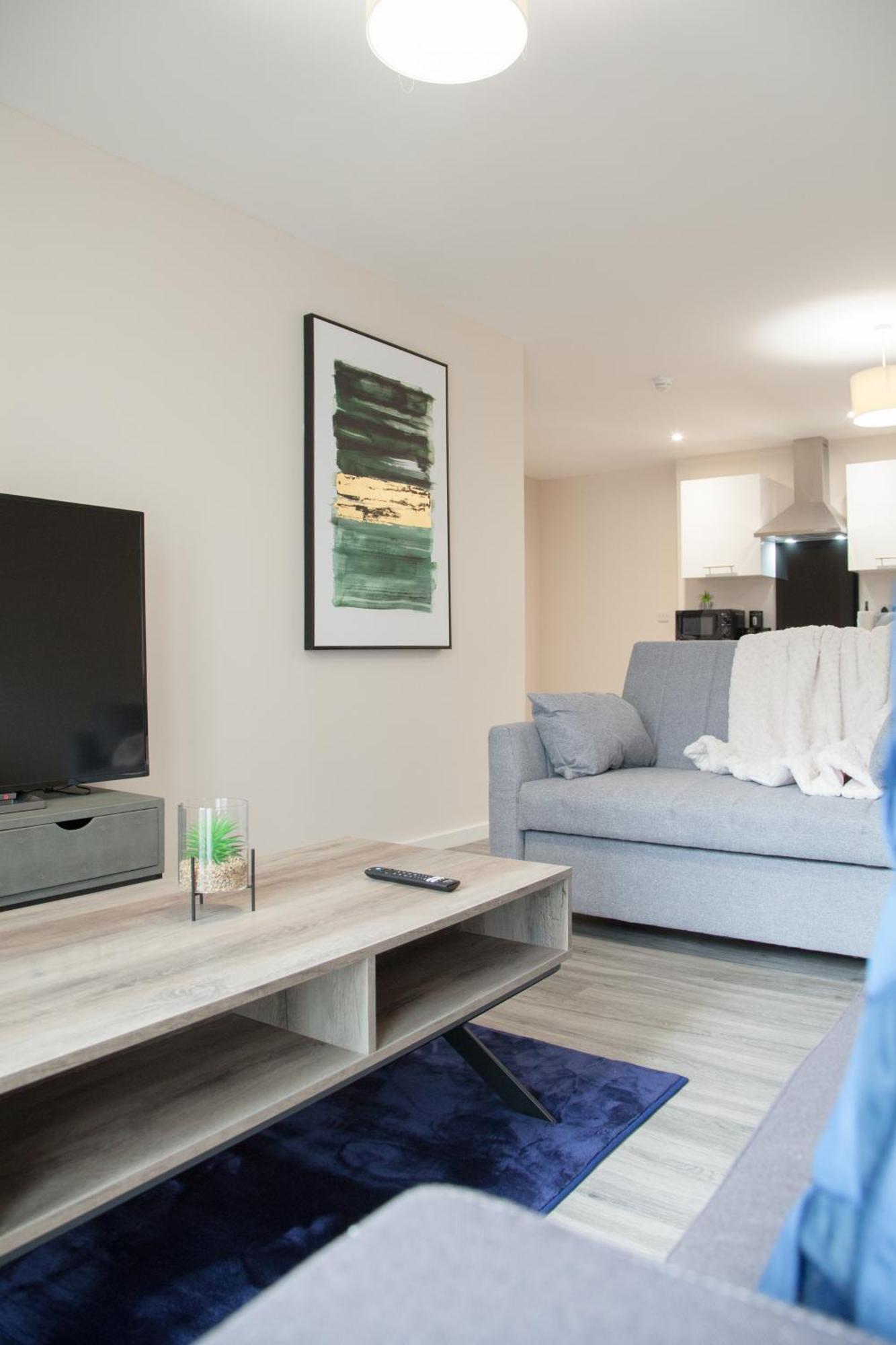 Modern 2bd In *