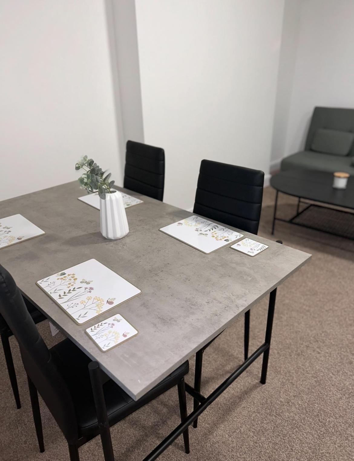 Failsworth 4 - Free Parking ,group Stay, Contractors Apartment *