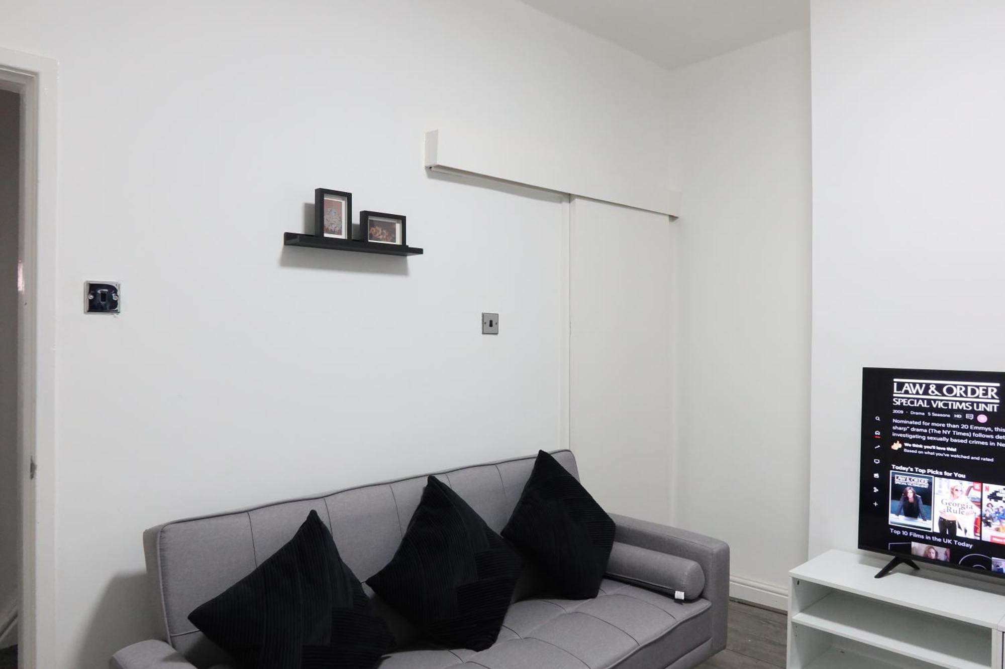 Beeston House *