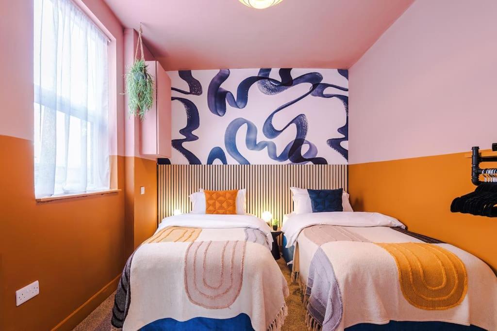 Modern 4-bedroom In Manchester