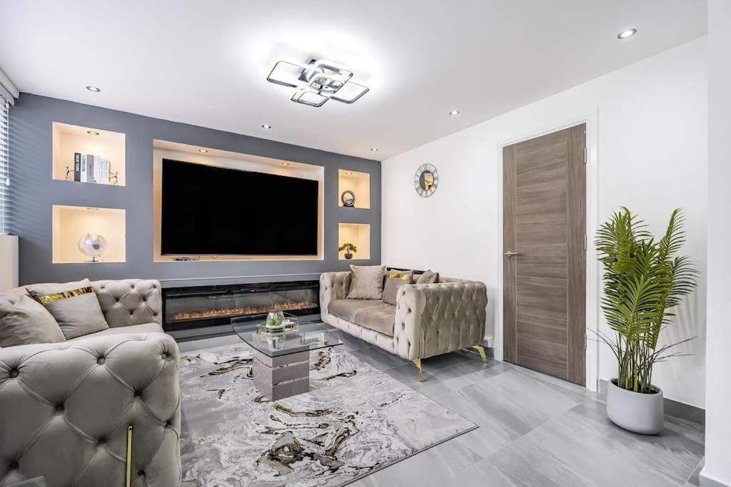 Stunning Excellent Location * Manchester