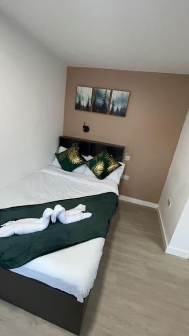 Apartment Where Dream Becomes Reality-netflix-games-central *