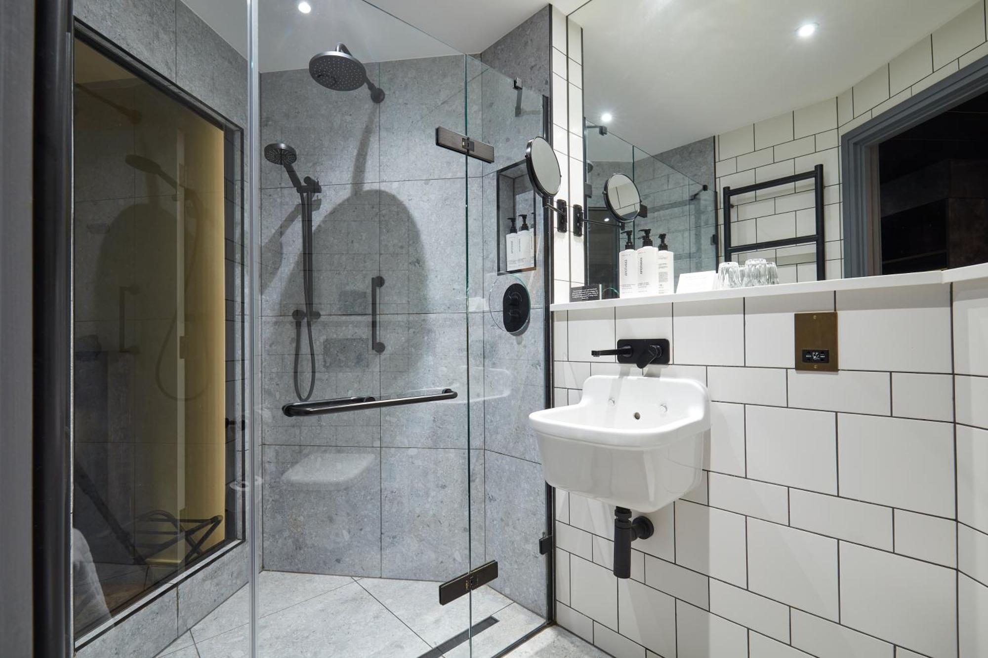 Brooklyn Hotel 4*