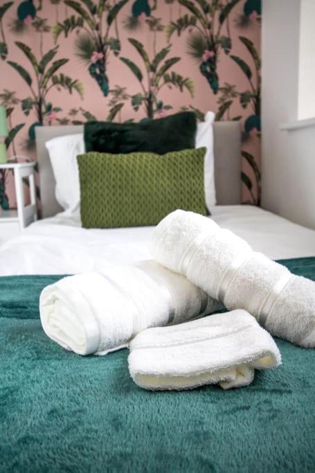 Coop Arena Luxurious Townhouse * Manchester