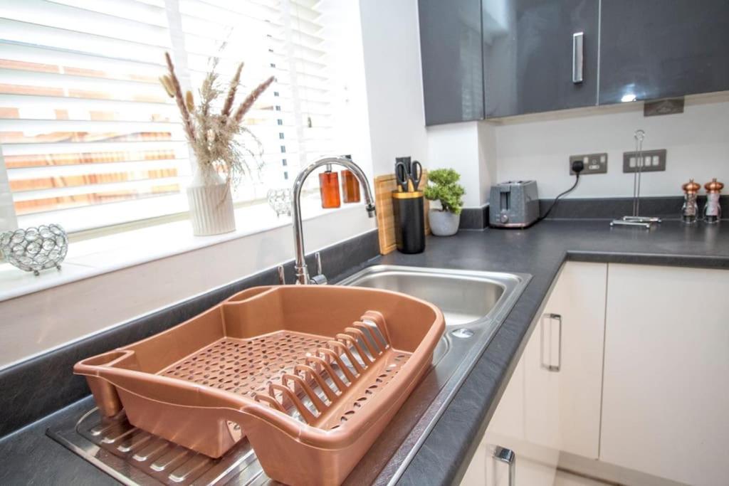 Coop Arena Luxurious Townhouse Manchester