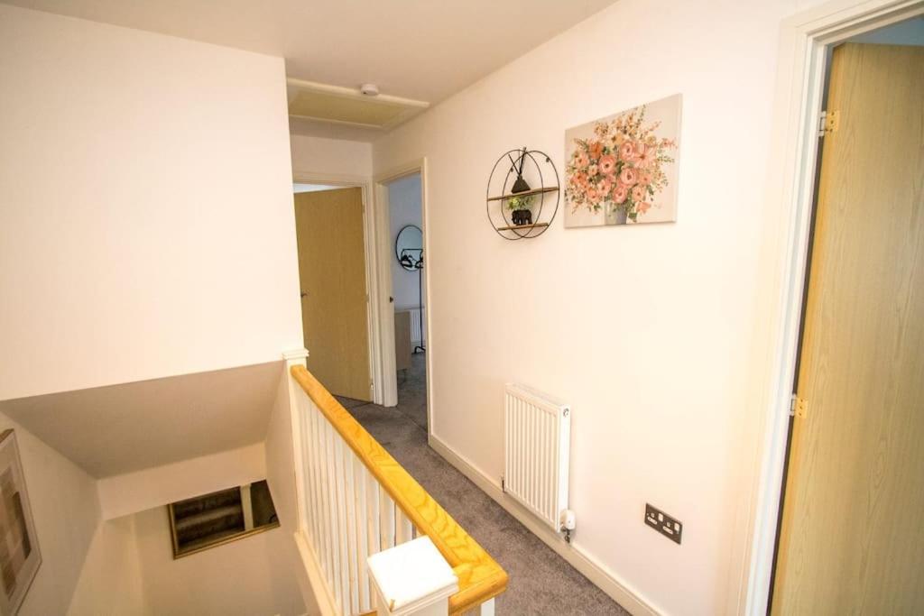 Coop Arena Luxurious Townhouse * Manchester