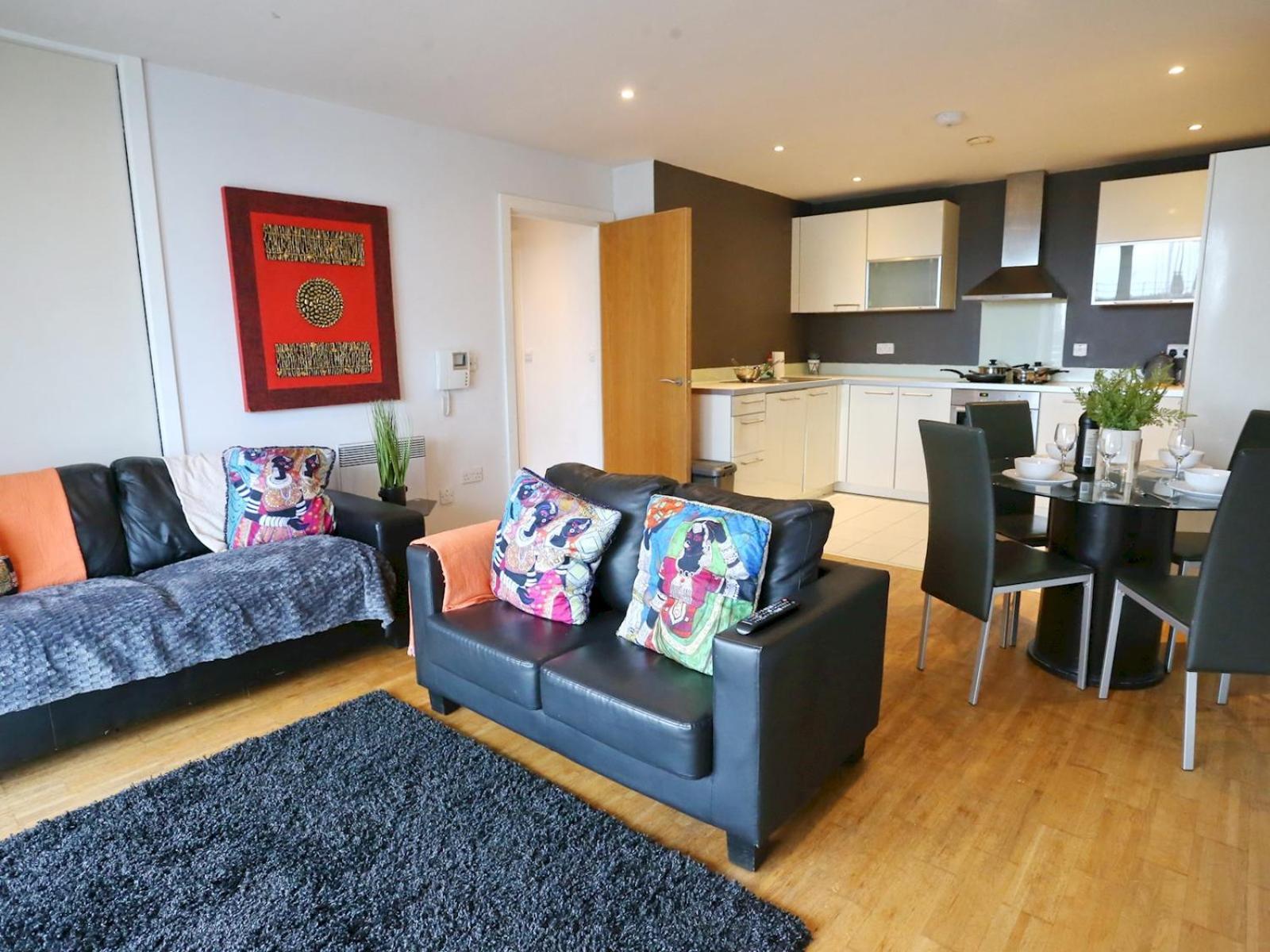 Pass The Keys Stunning Views Canal Side Flat With Free Parking * Manchester