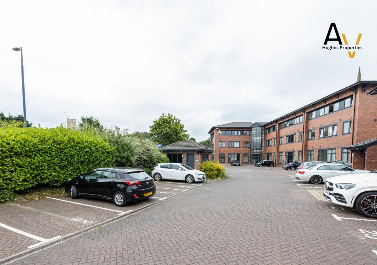 Appartement Stylish One-Bedroom Apartment - Ideal For Business & Leisure In Salford By Av Hughes Properties Manchester