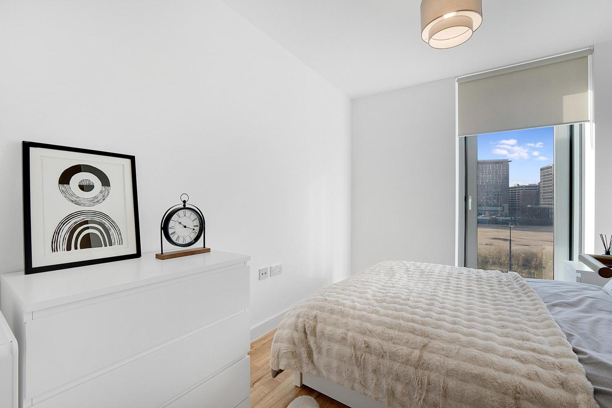 Elegant 2br In Media Apartment *
