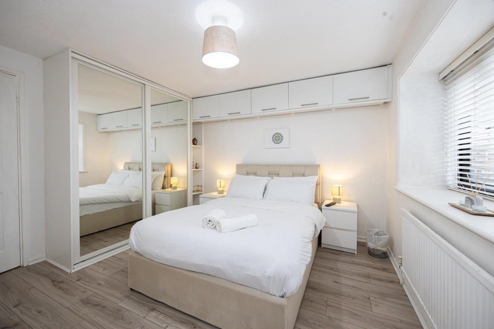 Guestready - One Perfect In Salford - No Wifi Apartment Manchester